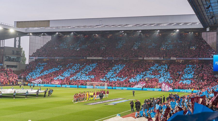 Aston Villa'nın stadı Villa Park'ın kapasitesi ne kadar? Kaç kişi alıyor?