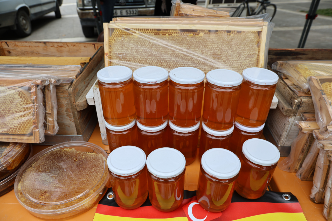Goksunda Bal Festivali Renkli Goruntulere Sahne Oldu Birinci 1 Kilogram Bal Yedi (5)