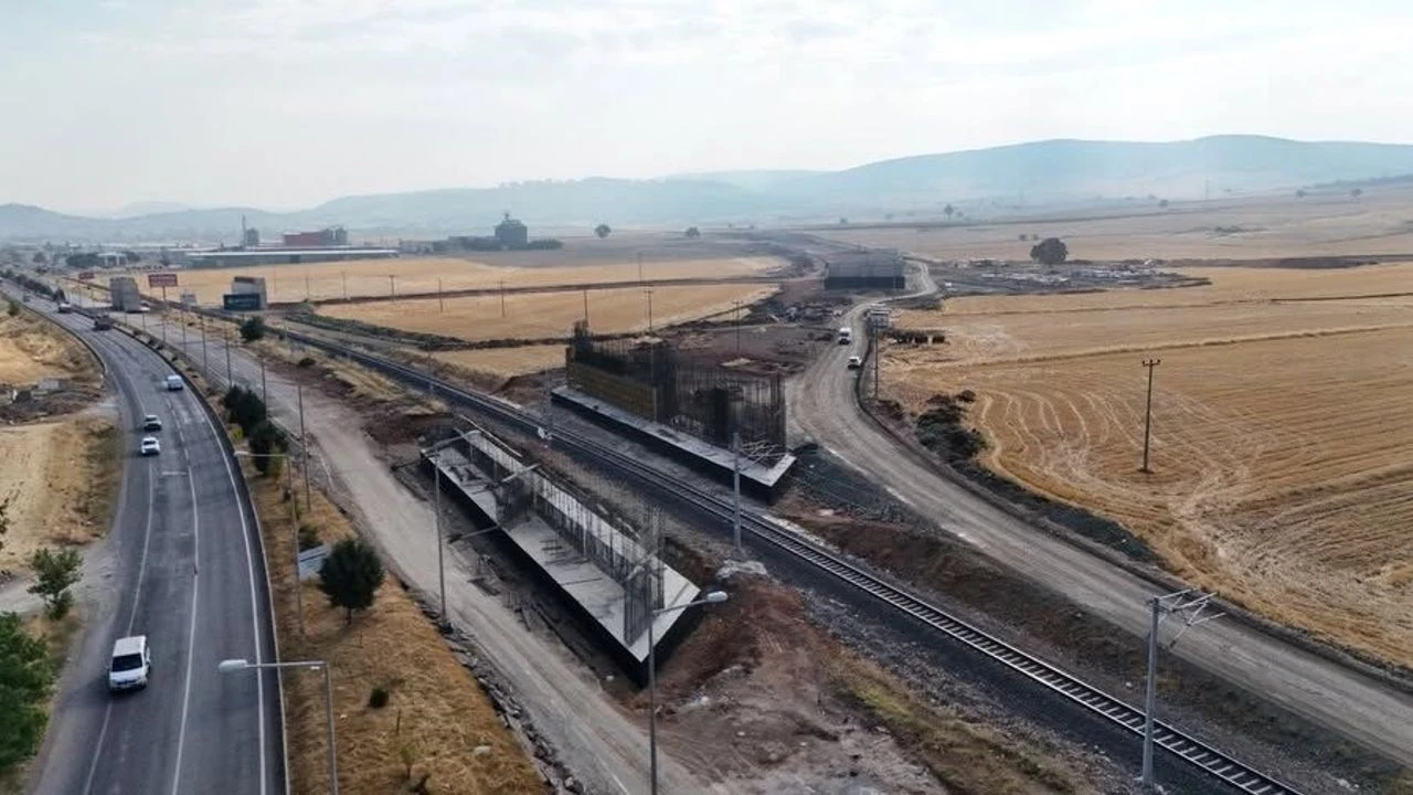 Kahramanmaraş’ta iki önemli ulaşım projesi yerinde takip edildi