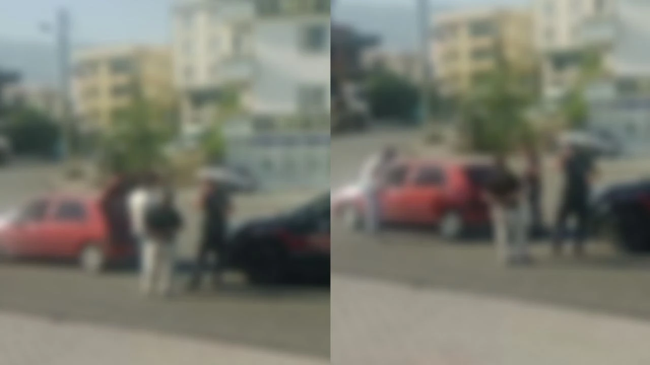 Kahramanmaraş polisinden denetim: Araç didik didik arandı