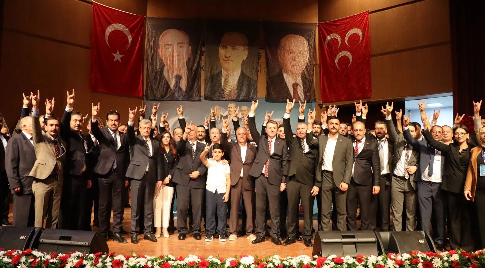 MHP Onikişubat'ta Koray Korkmaz İle Yola Devam Kararı