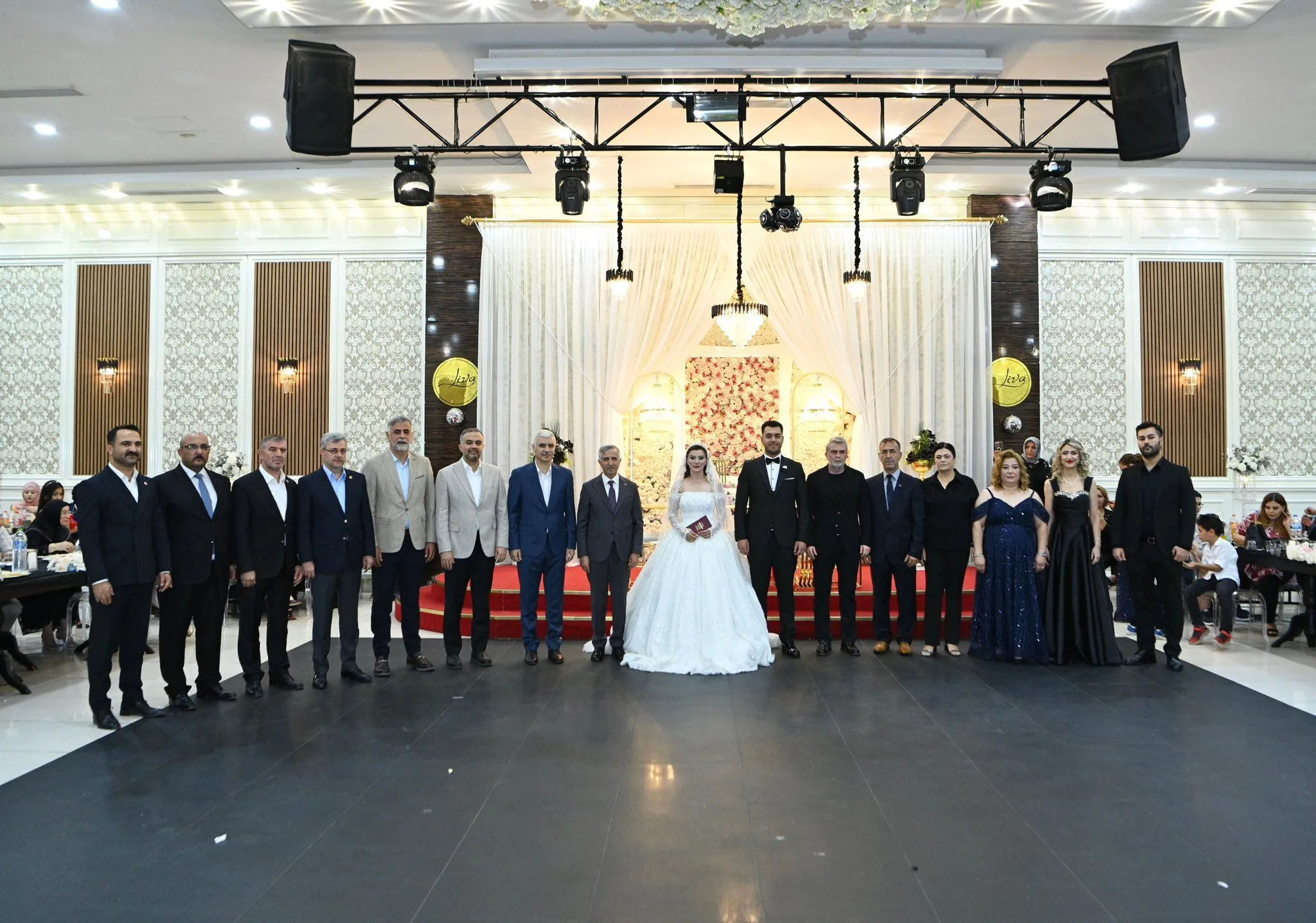 Kahramanmaraş Valisi Ünlüer Şehit Kızının Düğününe Katıldı