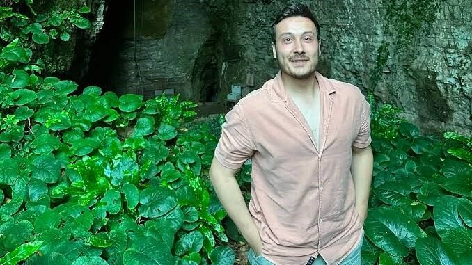 Sağlık çalışanı Batuhan Özhan kimdir, neden vefat etti?