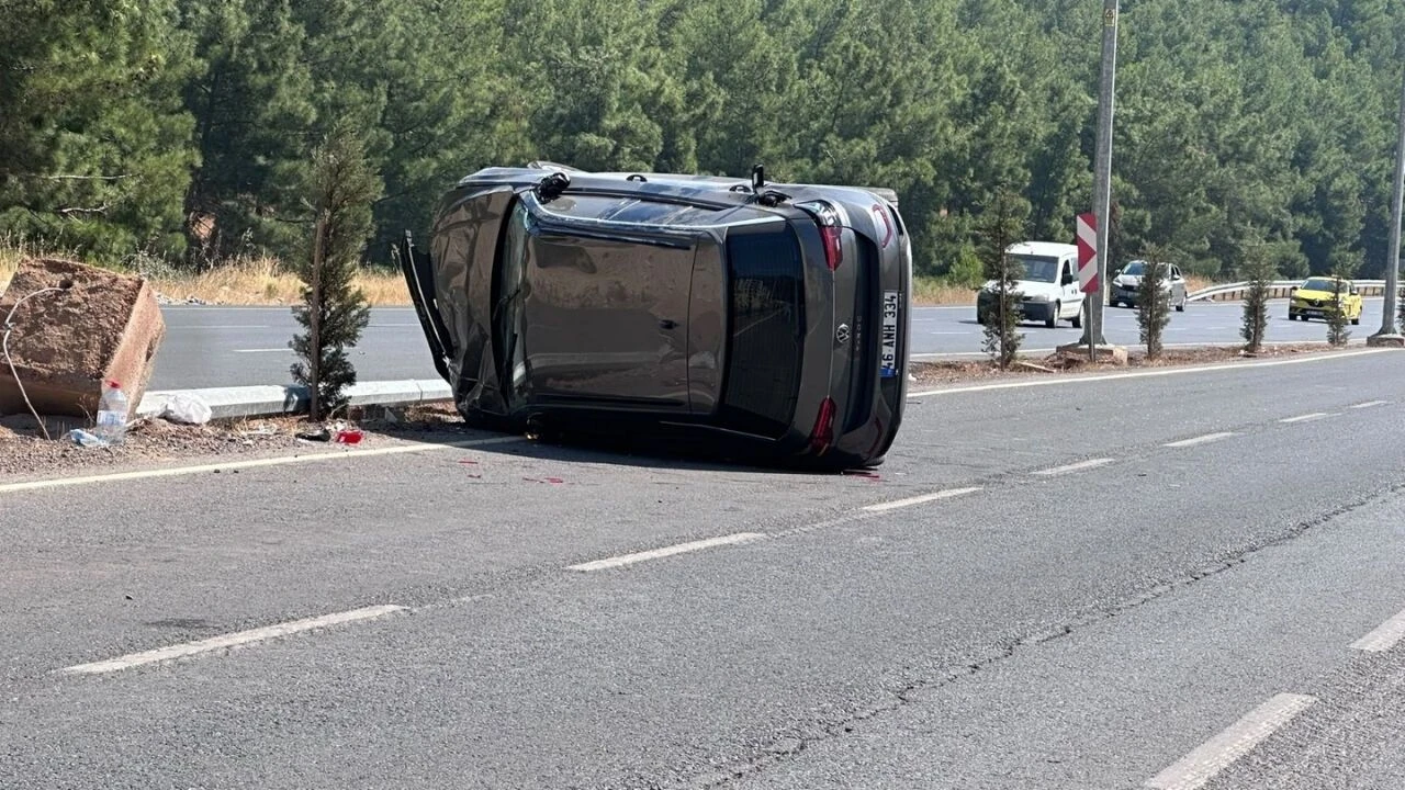 Kahramanmaraş'ta Trafik Kazası: Otomobil Takla Attı