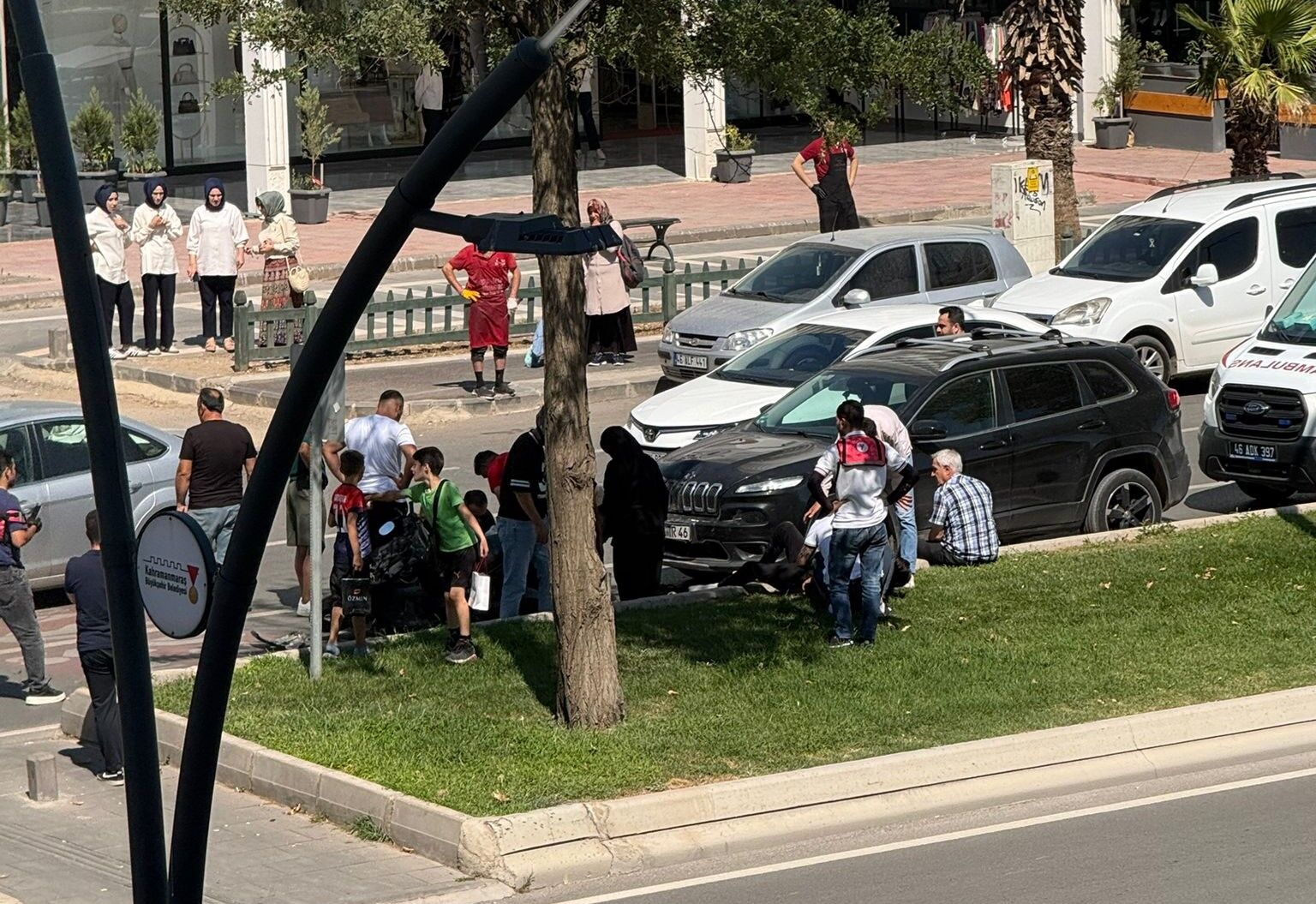 Kahramanmaraş’ta Otomobil ile Motosiklet Çarpıştı: 2 Yaralı