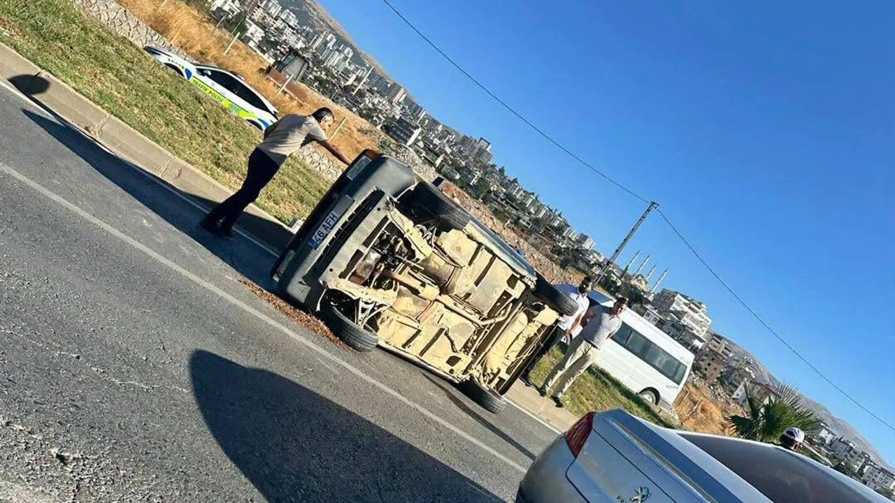Kahramanmaraş Batı Çevre Yolu'nda Otomobil Devrildi