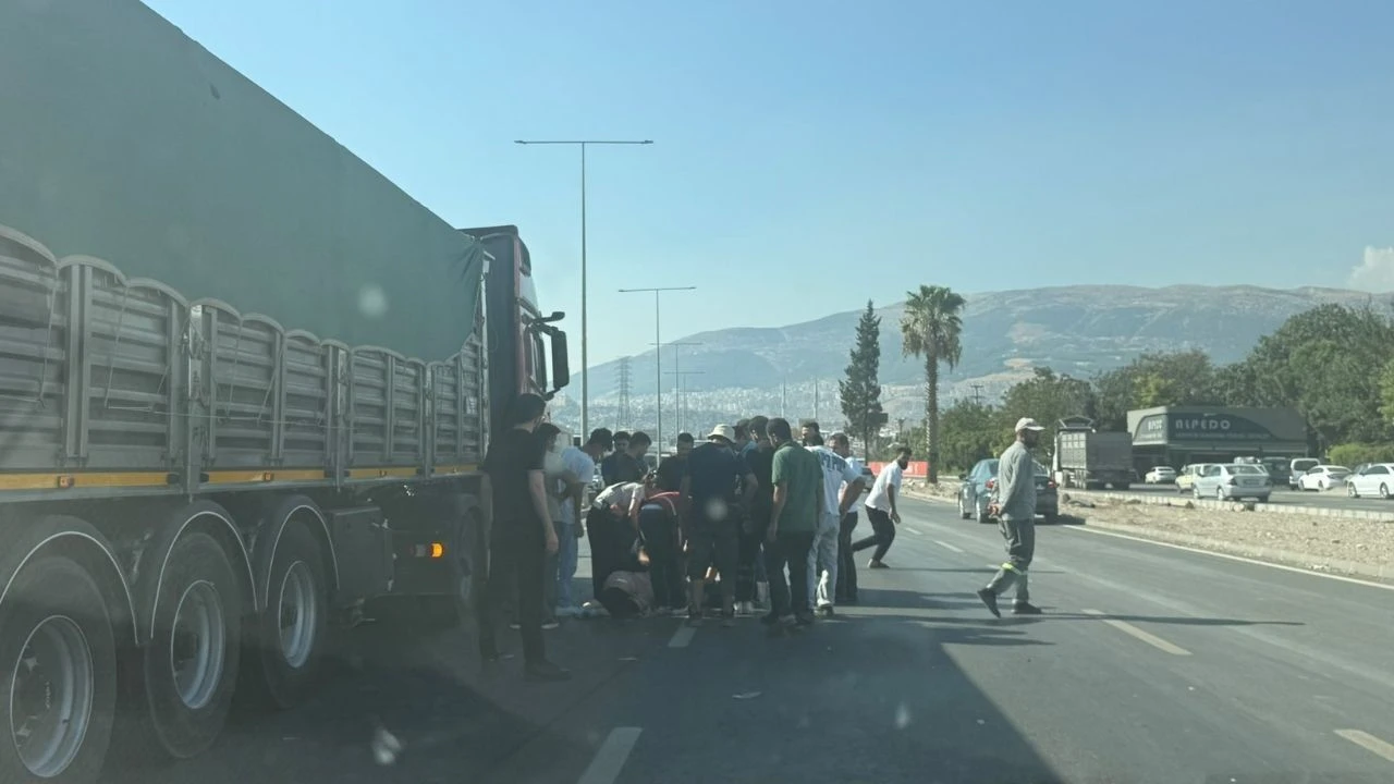 Kahramanmaraş Doğu Çevre Yolu'nda tır yayaya çarptı