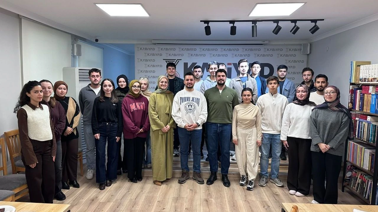 Genc Kahramanmaraslilar Dernegi Universite Ogrencilerini Kahvaltida Bulusturdu 1