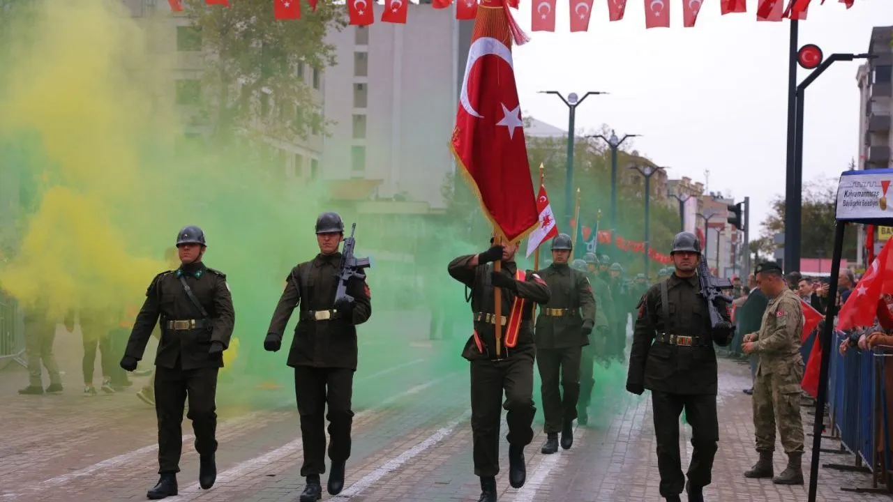 Kahramanmaraş'ta 29 Ekim Cumhuriyet Bayramı büyük coşkuyla kutlandı