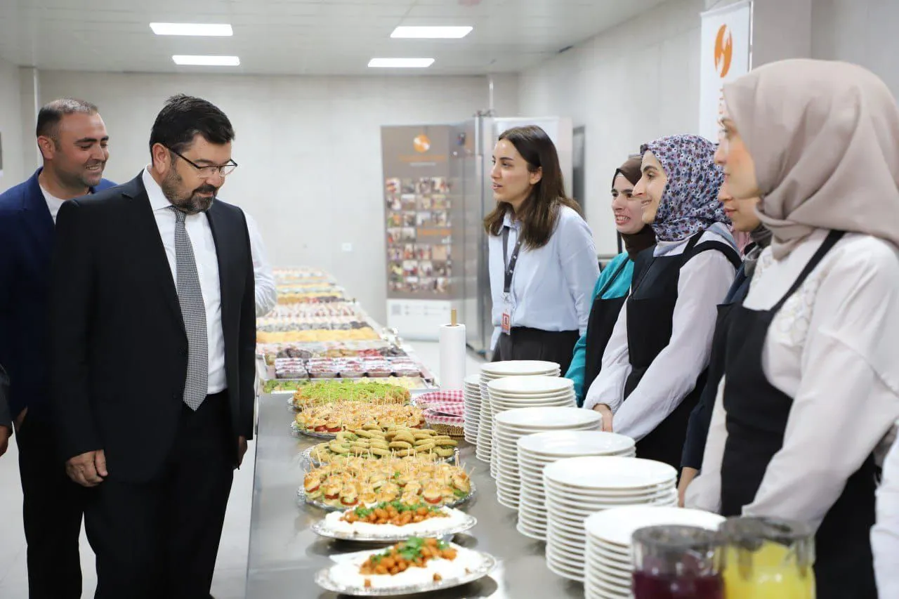 Kahramanmarasta Kadinlara Ve Genclere Yeni Firsat Gastronomi Egitim Mutfagi Acildi 2