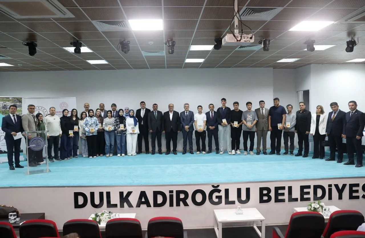 Kahramanmarasta Liseliler Icin Yeni Egitim Donemi Basliyor Iki Dev Proje Imzalandi (1)