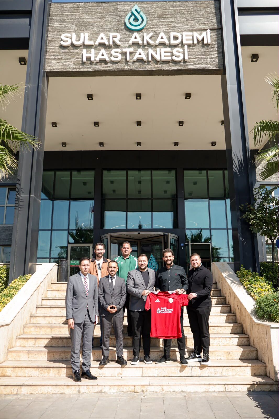 Ozel Sular Akademi Onikisubat Spor Kulubunun Saglik Sponsoru Oldu (1)