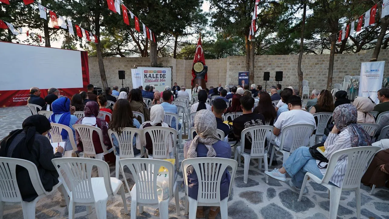 Unesco Edebiyat Sehri Kahramanmarasta Sevket Buluta Vefa Gecesi (2)
